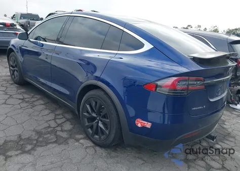 2017 Tesla Model X 100D/75D/90D из США, поврежденный, VIN 5YJXCAE27HF079573